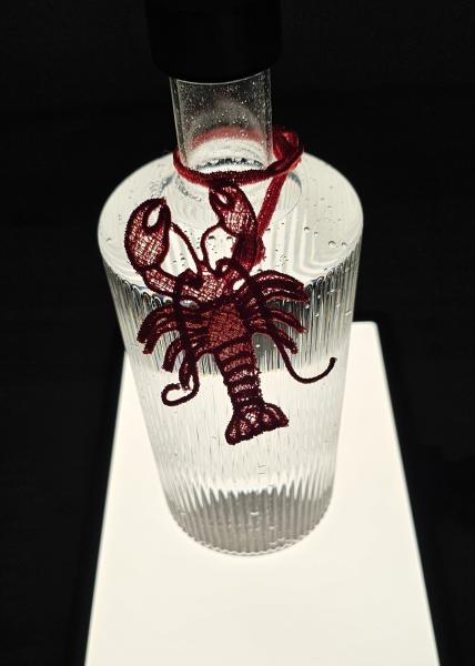 Anhänger an Flasche deko